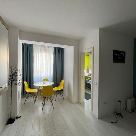 Studio Maria Garsoniera Бухарест Экстерьер фото